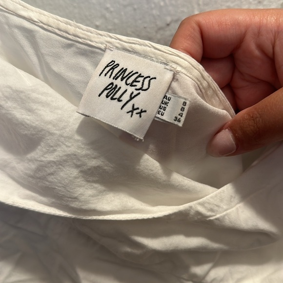 Princess Polly XX White Ruffled Top - Size 8 - Picture 3 of 3